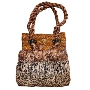 💰Capelli Leopard Print Woven Tote Bag